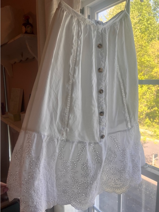 miami | Skirts | White Eyelet Midi Skirt | Poshmark